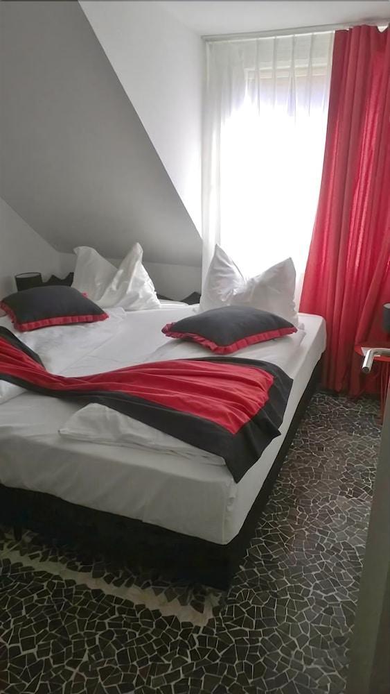 Falkenturm Hotel München